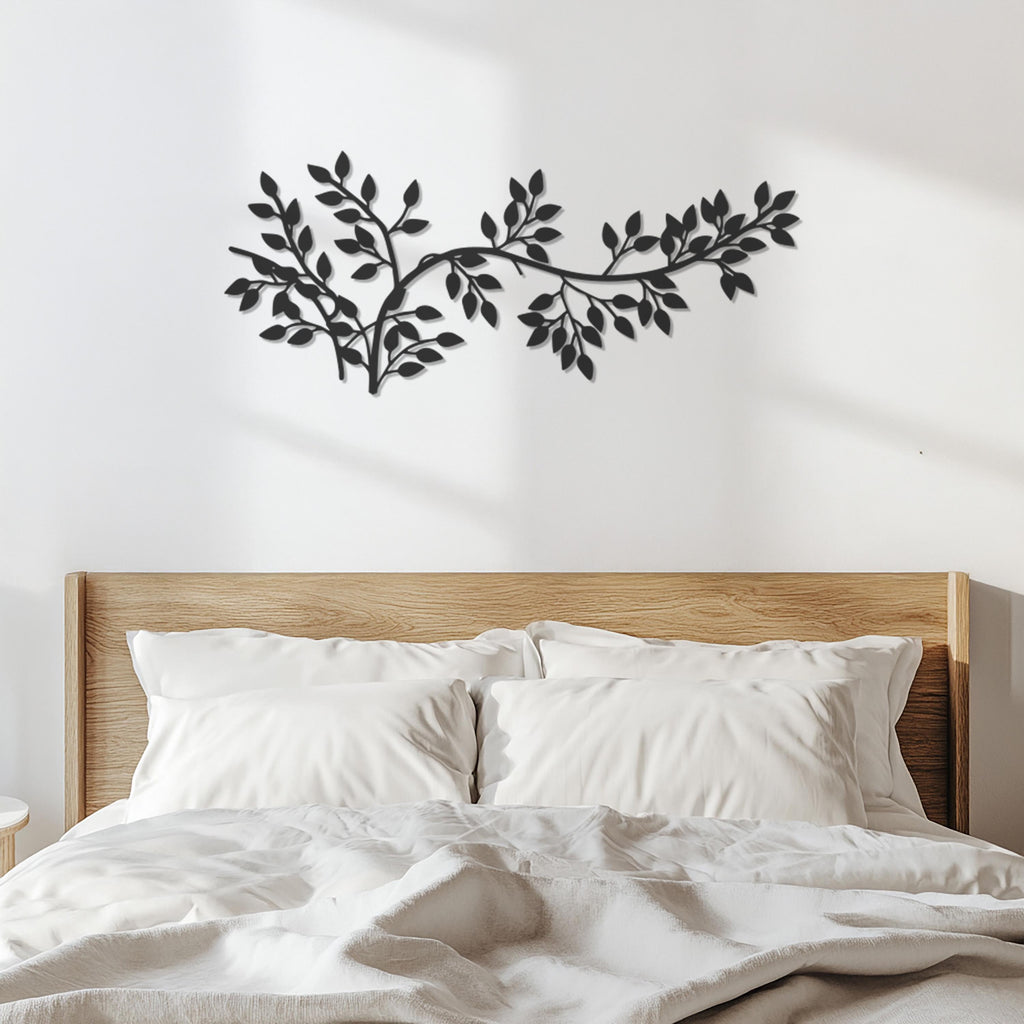 Elegant Metal Tree Branch Wall Decor with Leaves, Nature-Inspired Wall Art for Living Room, Bedroom or Entryway, Rustic Botanical Design