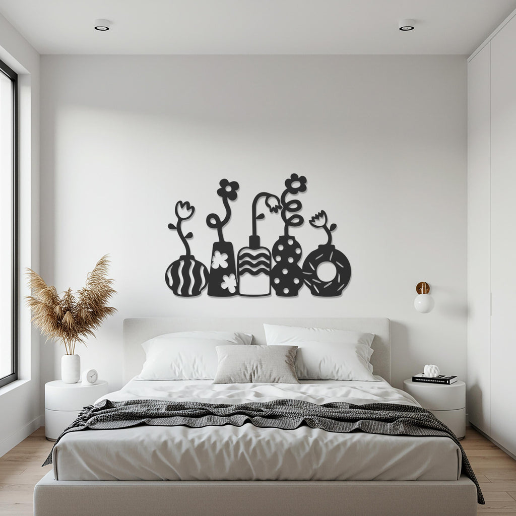 Modern Flower Vase Metal Wall Art – Black & White Decorative Floral Silhouette for Kitchen, Dining, or Contemporary Home Decor