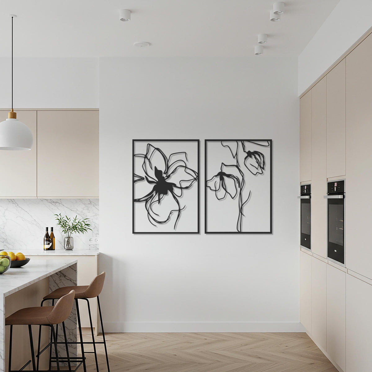 Minimalist Flower Line Art Metal Wall Decor, 2 Piece Modern Botanical Wall Art Set, Elegant Metal Floral Wall Accent for Living Room