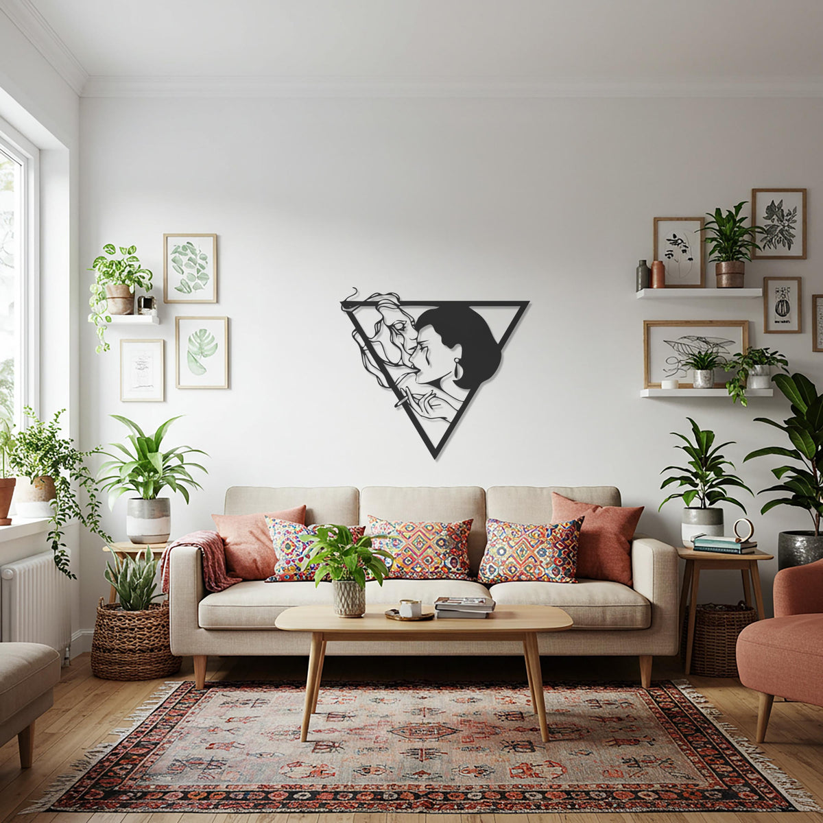 Abstract Kiss Metal Wall Art, Romantic Minimalist Couple Silhouette, Geometric Triangle Frame Modern Wall Decor for Unique Interiors